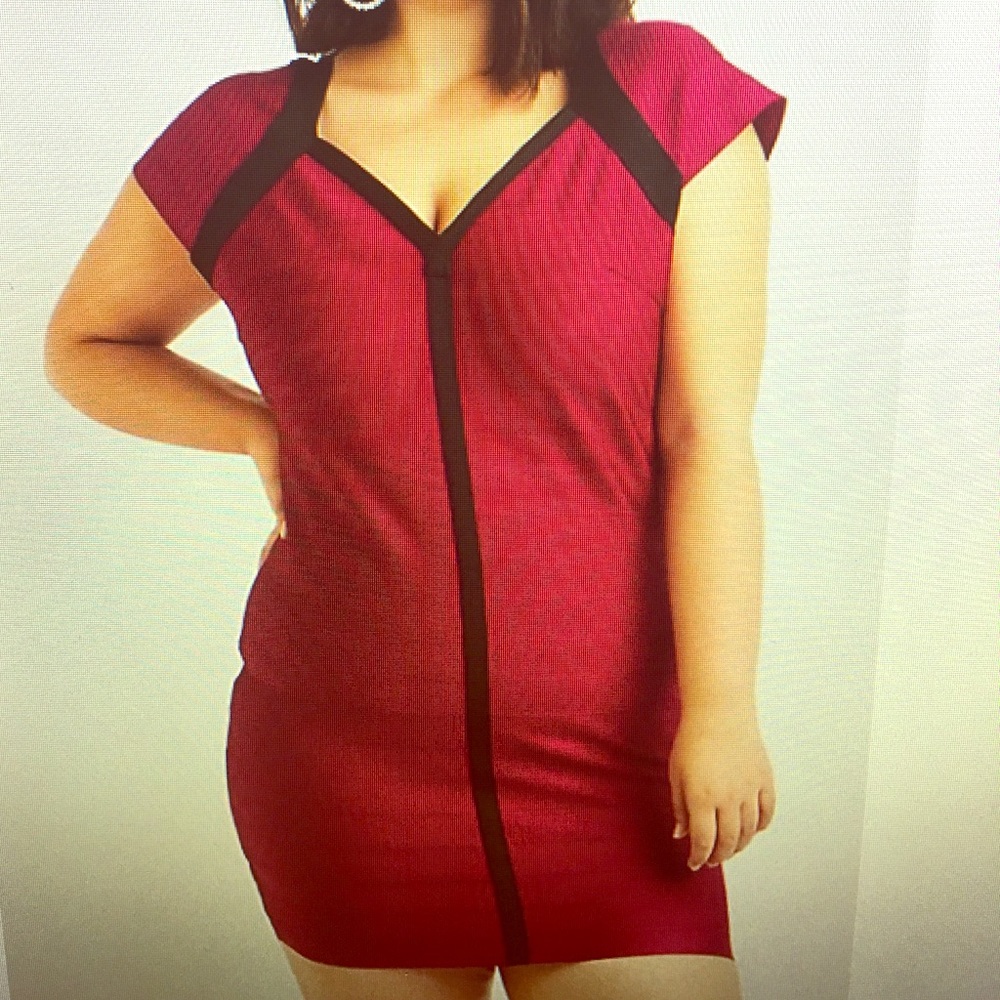 ⬇️ •Charlotte Russe• Bodycon Dress